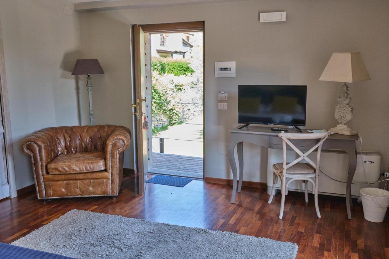 Tenuta Edone' Country House Graniti Exterior photo